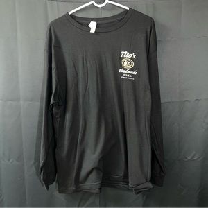 Titos long sleeve tee men’s size large